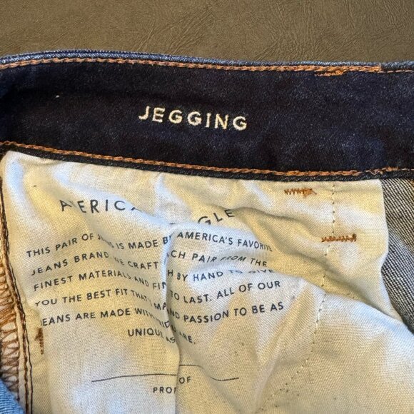 Women's American Eagle Jegging - Picture 6 of 7
